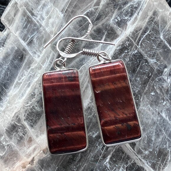 Red Tigers Eye Stone Crystal Jewelry Earrings - Picture 3 of 7